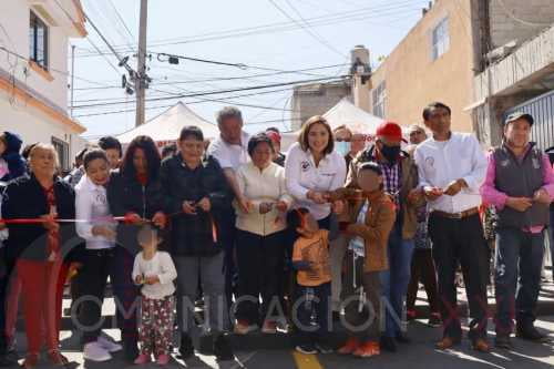 Gobierno de San Mateo Atenco entrega obras de pavimentación por 2.1 mdp